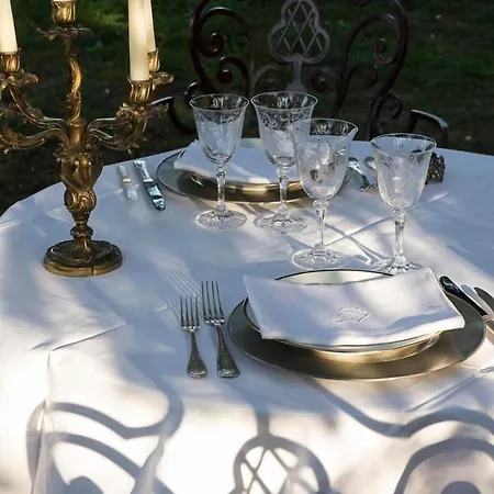 卡纳克城堡住宿加早餐旅馆 3* 罗德兹